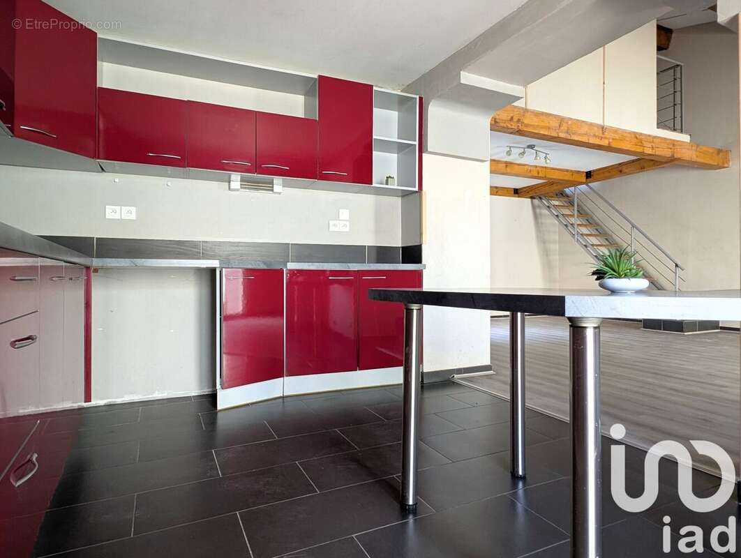 Photo 5 - Maison à LATOUR-DE-FRANCE