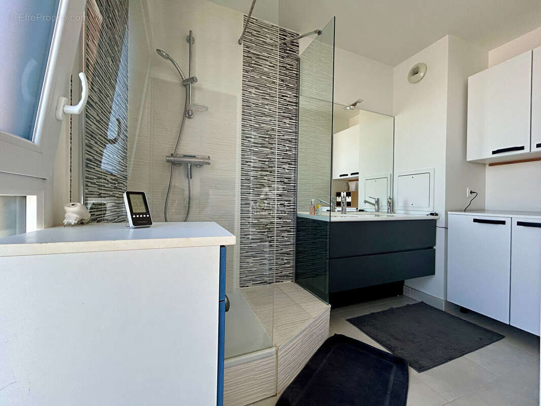 Appartement à POISSY