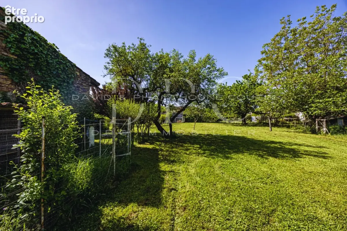 MARTRES TOLOSANE - Maison de Village - 96 m2 - 4 Pièces - terrain de 2700m2 avec dépendances - photo 10