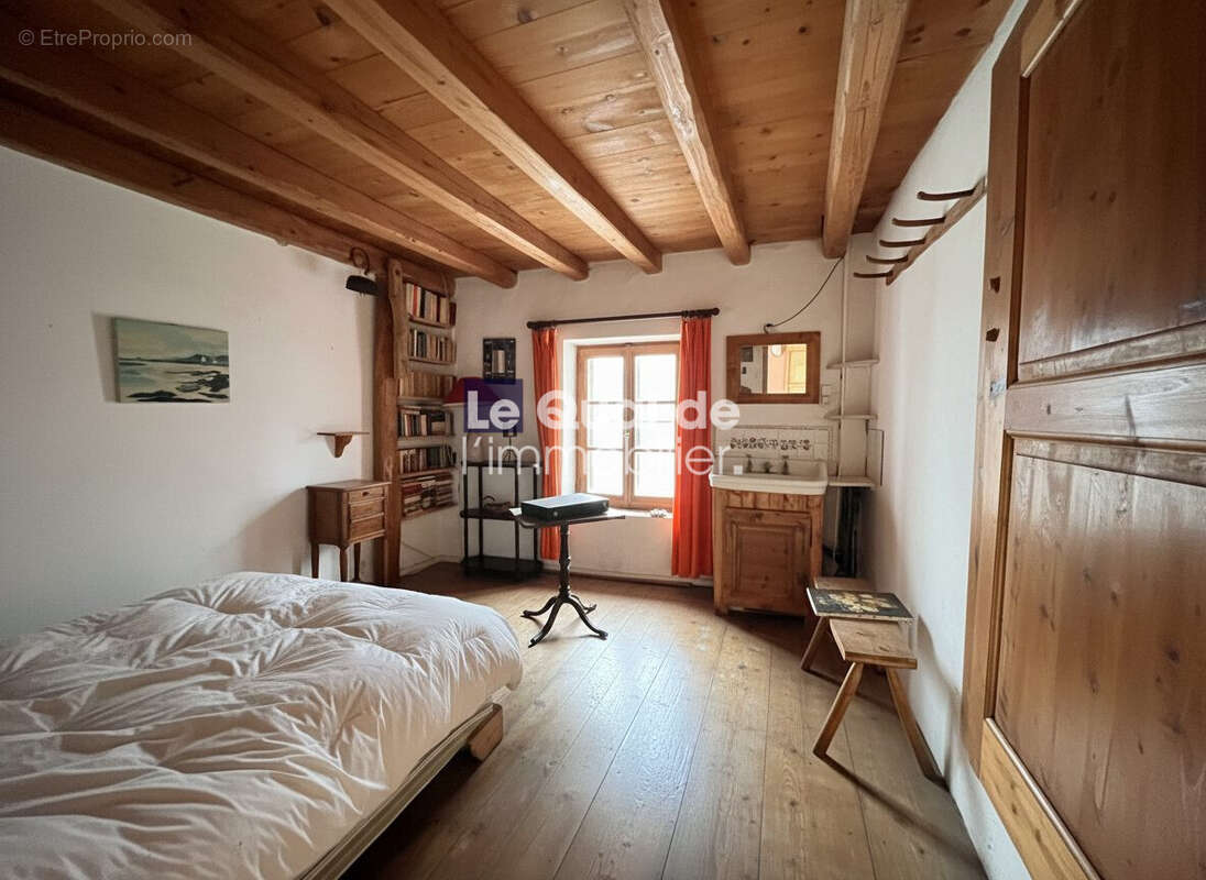 Maison à SAINT-PIERRE-DE-CHARTREUSE