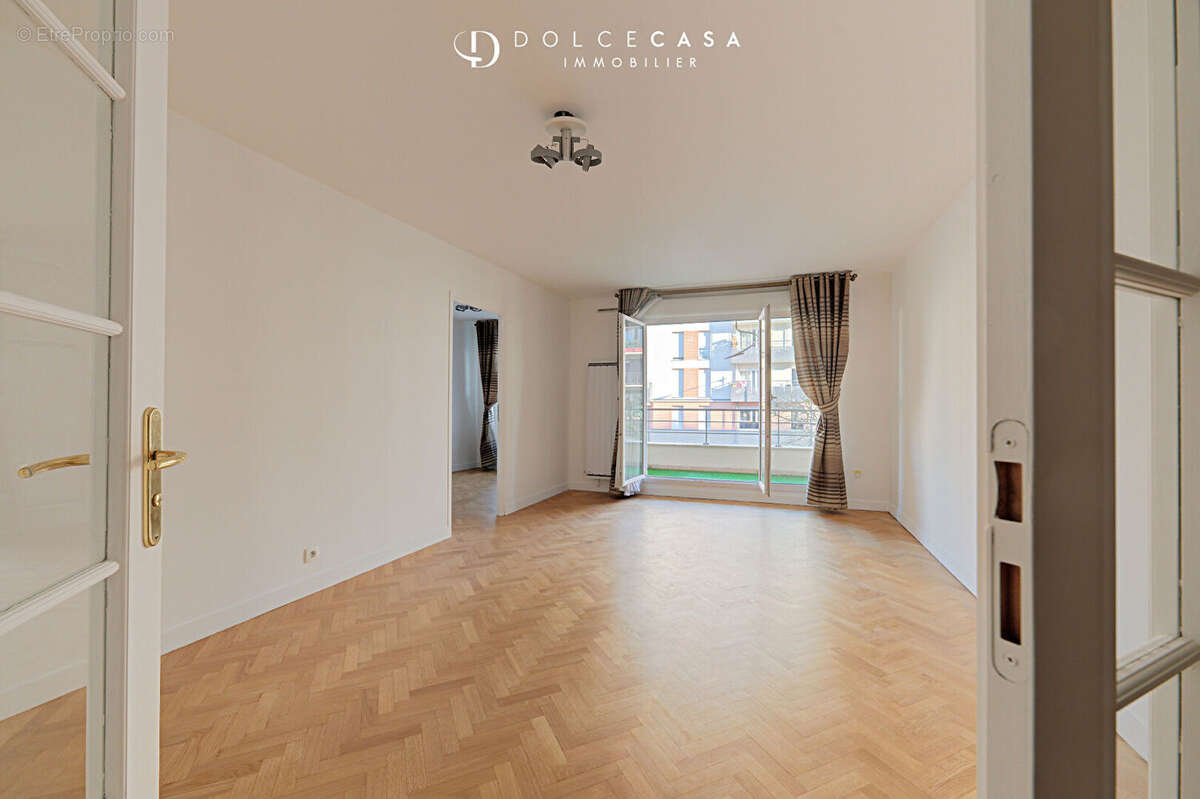 Appartement à NOGENT-SUR-MARNE