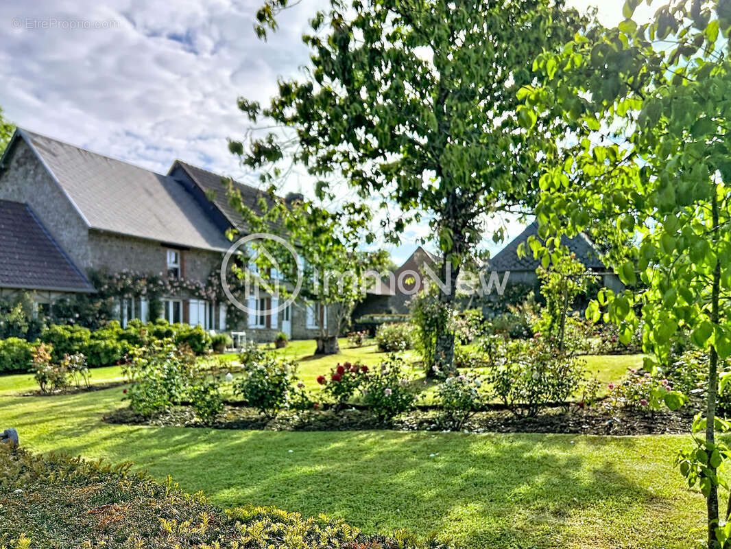 Maison à LE CHEFRESNE