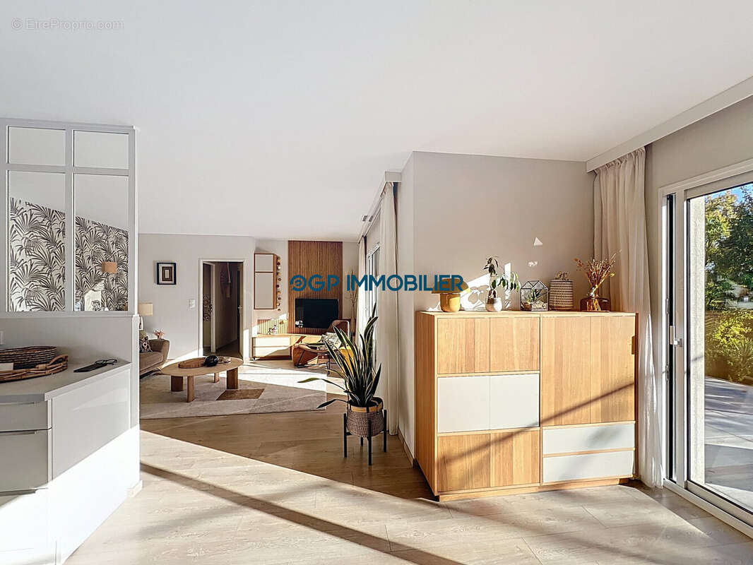 Maison à MONTASTRUC-LA-CONSEILLERE