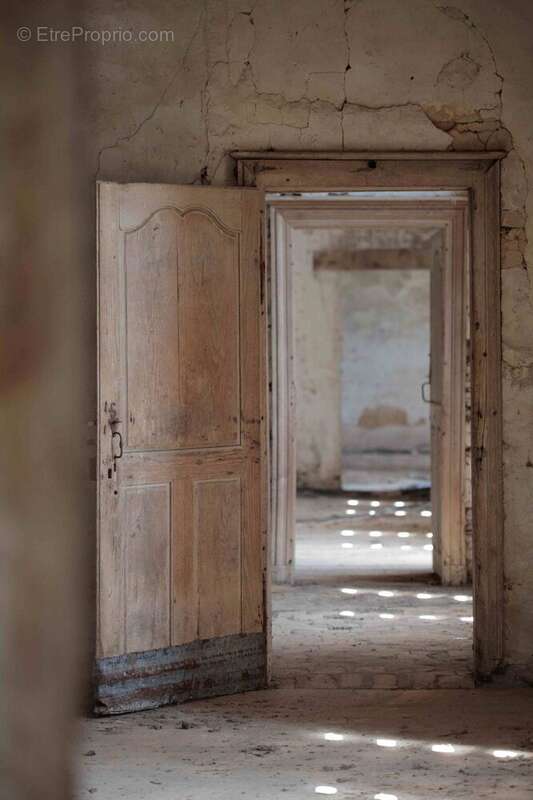 Autre à SERRIGNY-EN-BRESSE