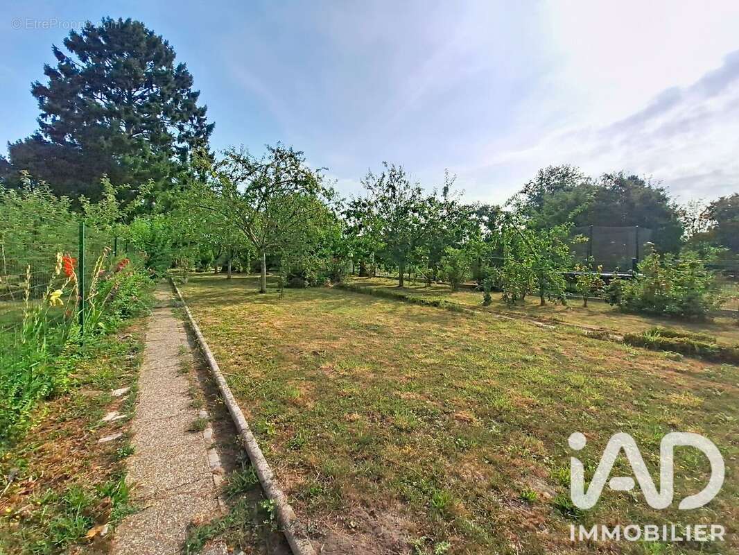 Maison 165 m² à Curgies  - photo 4