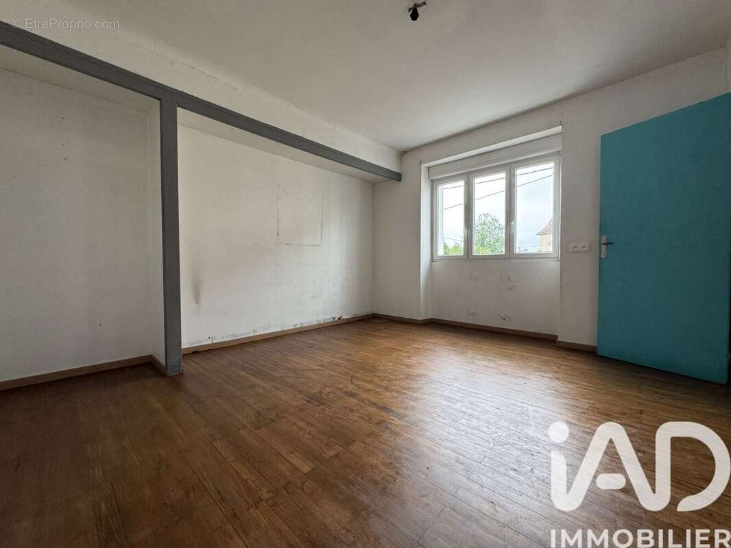 Maison 87 m² à Deviat  - photo 5
