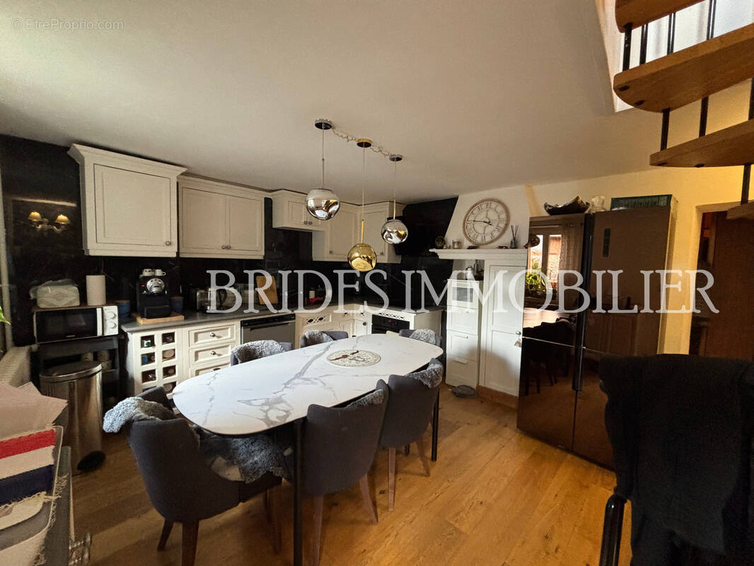 Maison à LA PERRIERE