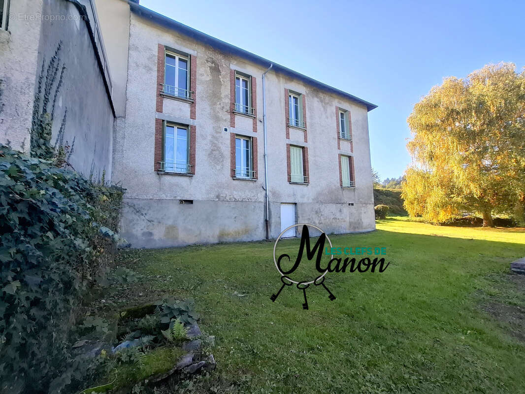 Appartement à SAINT-SULPICE-LAURIERE