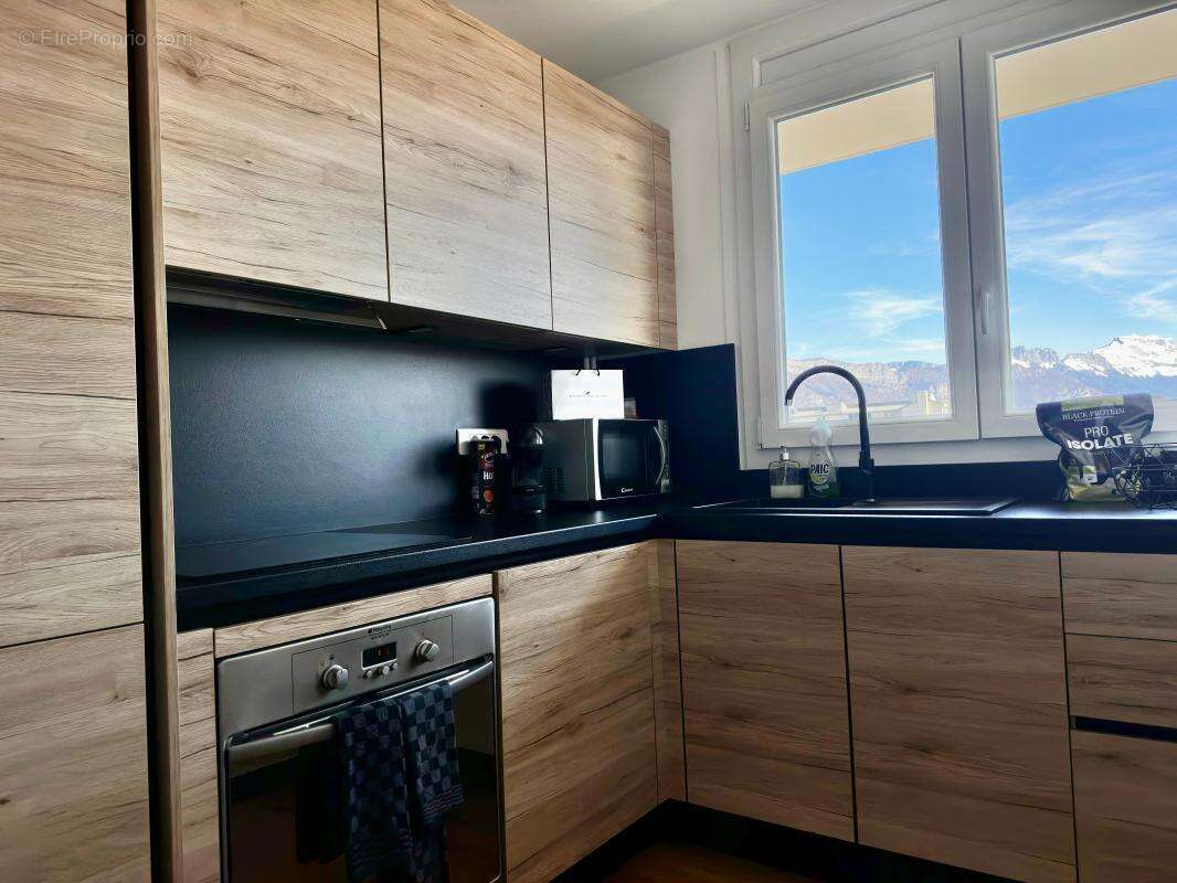 T2 rénové – 41 m² – Étage élevé avec ascenseur – Grand balcon vue montagnes – Annecy / Meythet - photo 6
