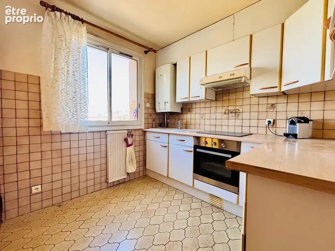 Appartement 13009/13010- TYPE 4/5 75m2, Vue Notre Dame de la Garde - photo 3