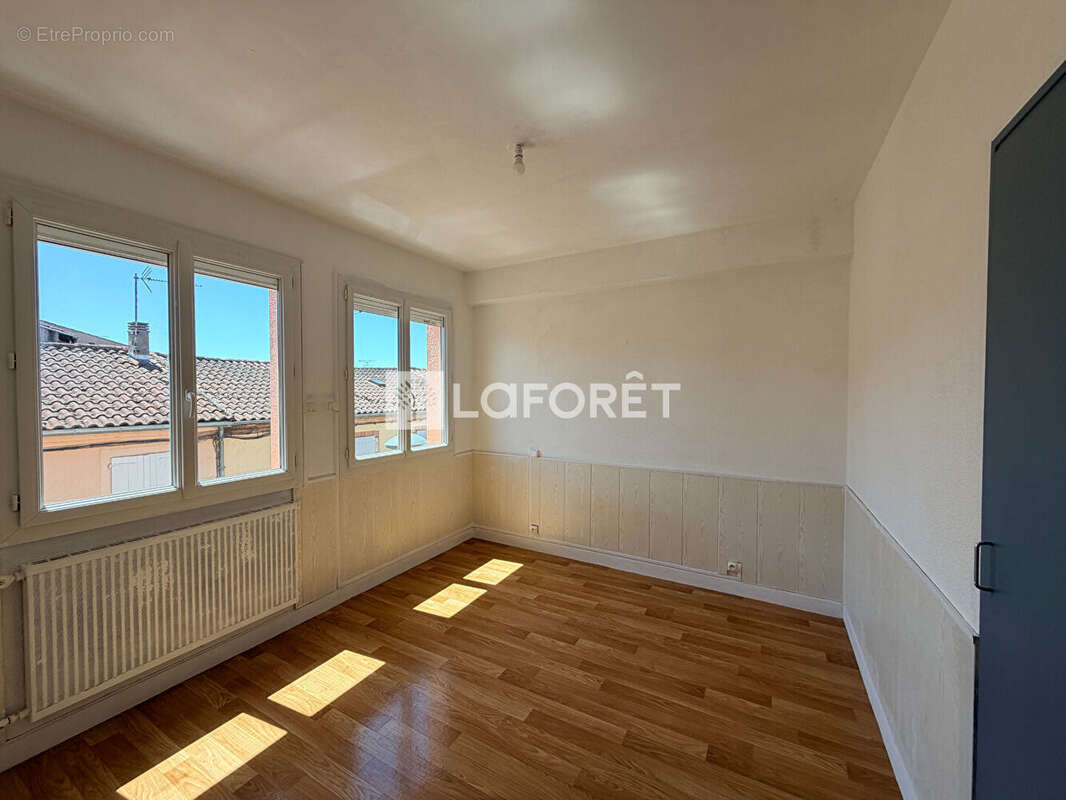 Appartement 73 m² à Albi  - photo 6
