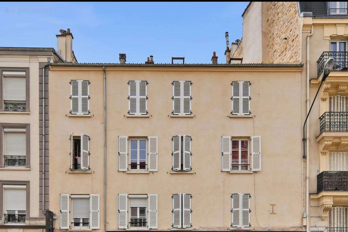 Appartement à ISSY-LES-MOULINEAUX