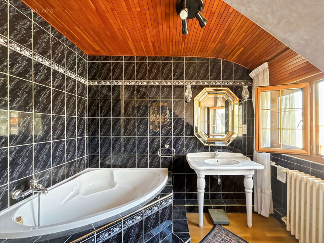 Maison 5 pièces, 3 chambres à Mantes-la-Jolie - photo 7