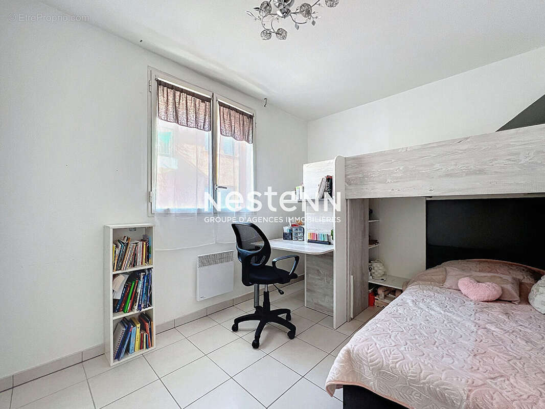 Vallauris - 4P - 85m² - Terrasse 15m² - Sud - Dernier étage - 2 parkings - Cave - Calme - photo 6