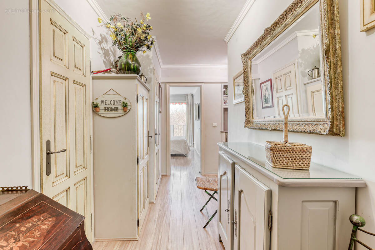 Appartement à SAINT-TROPEZ