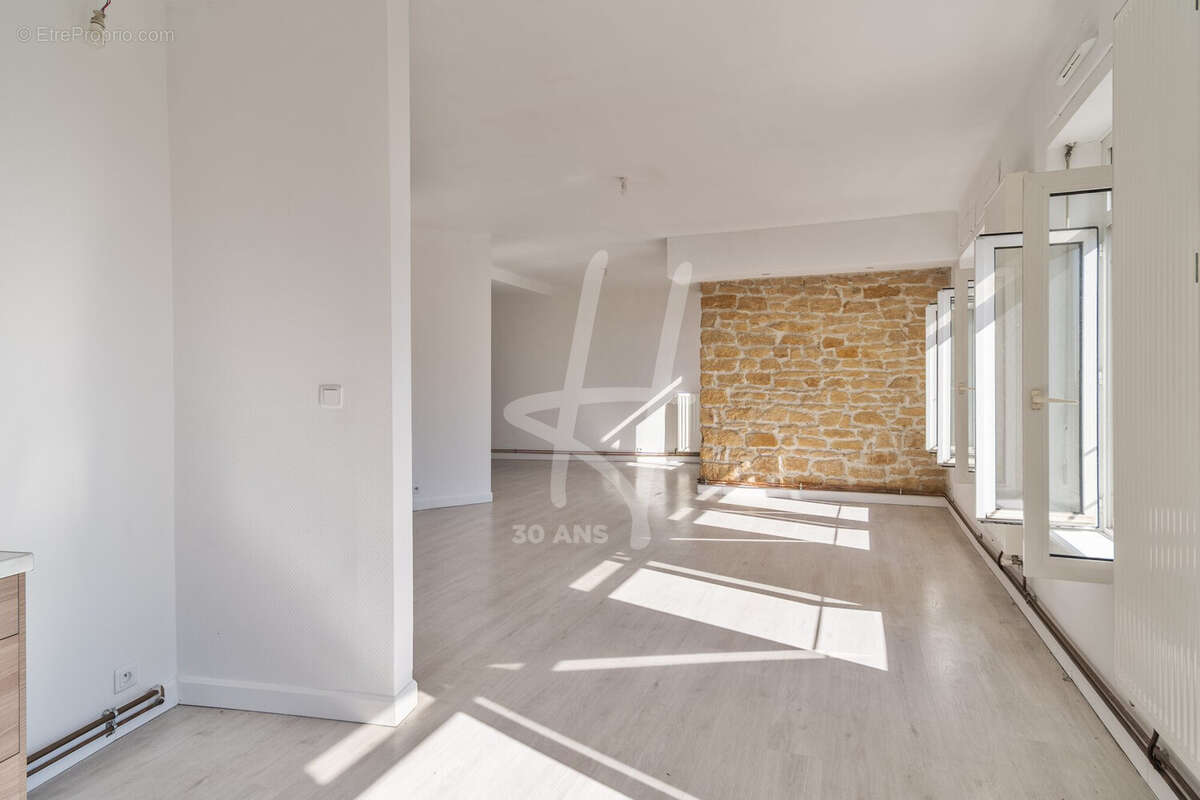 Appartement 108 m² à Talange  - photo 6