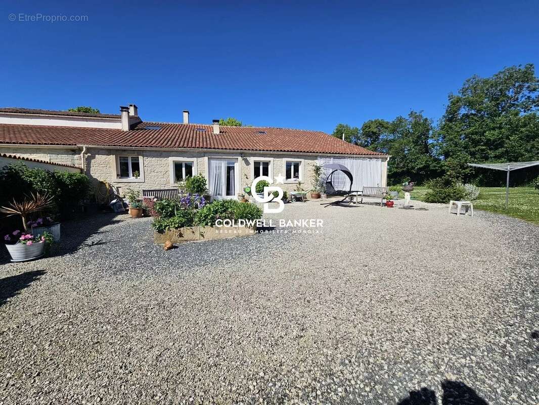 Maison à MIGRON