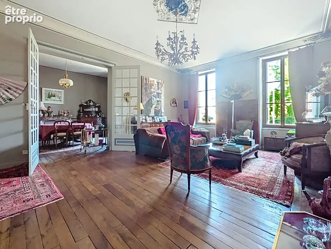 Maison en pierre 7 pièces à vendre - Saint-Aubin-d'Aubigné centre - photo 3
