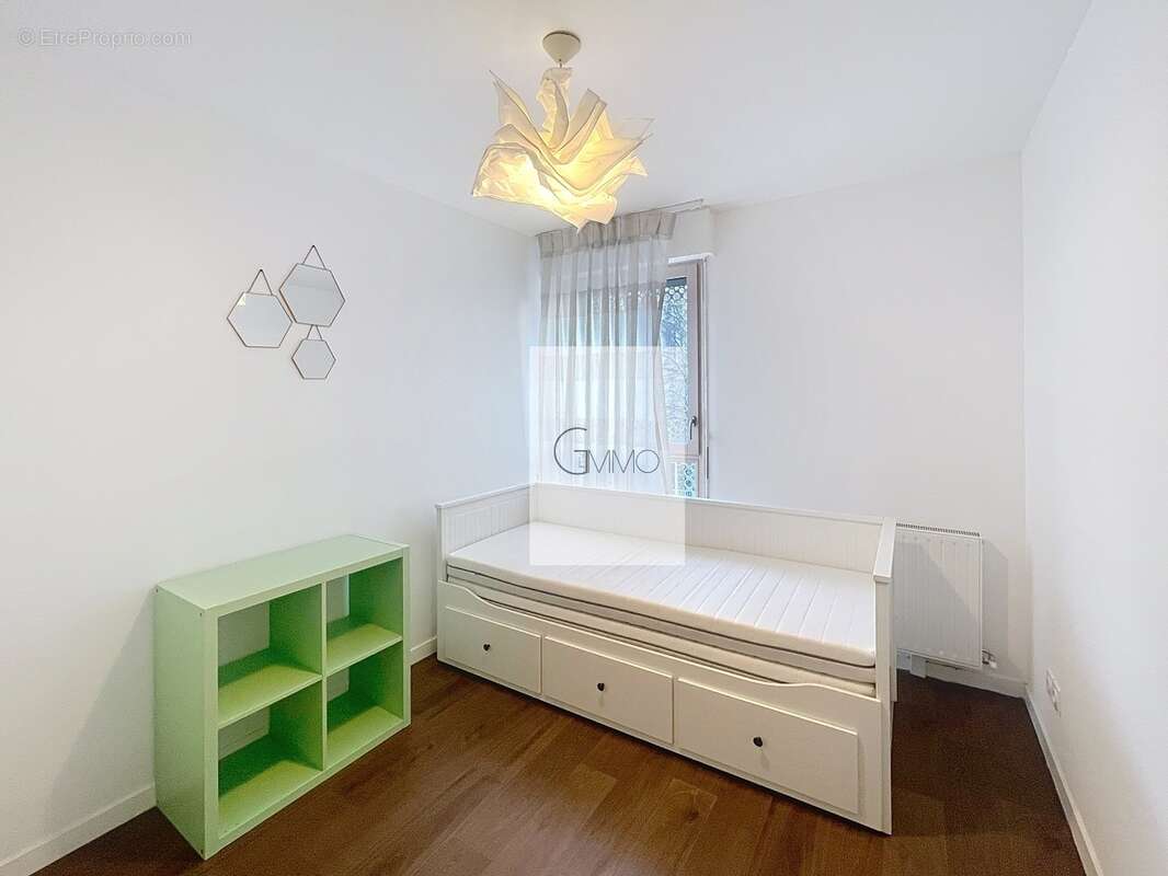 Appartement à NANTERRE