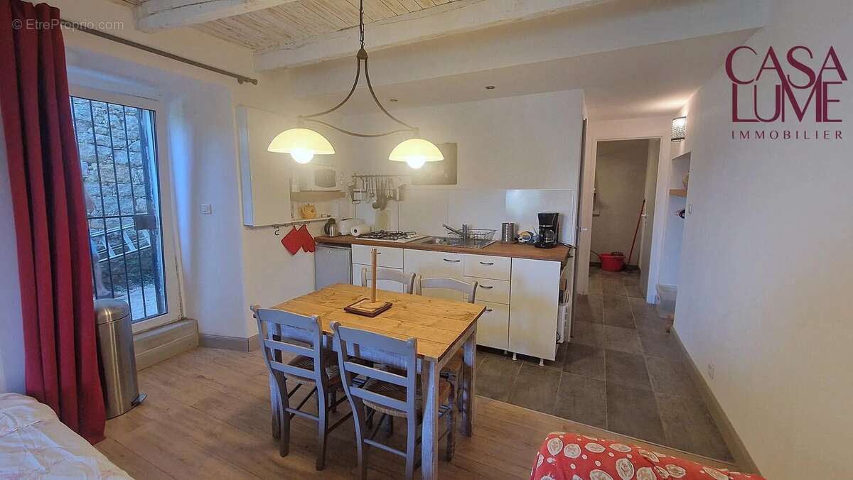 F6 de 125 m² + Studio de 28 m² + caves - photo 22