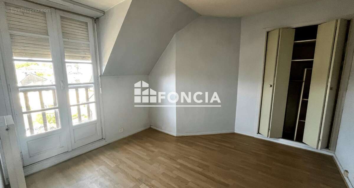 Appartement à OLORON-SAINTE-MARIE