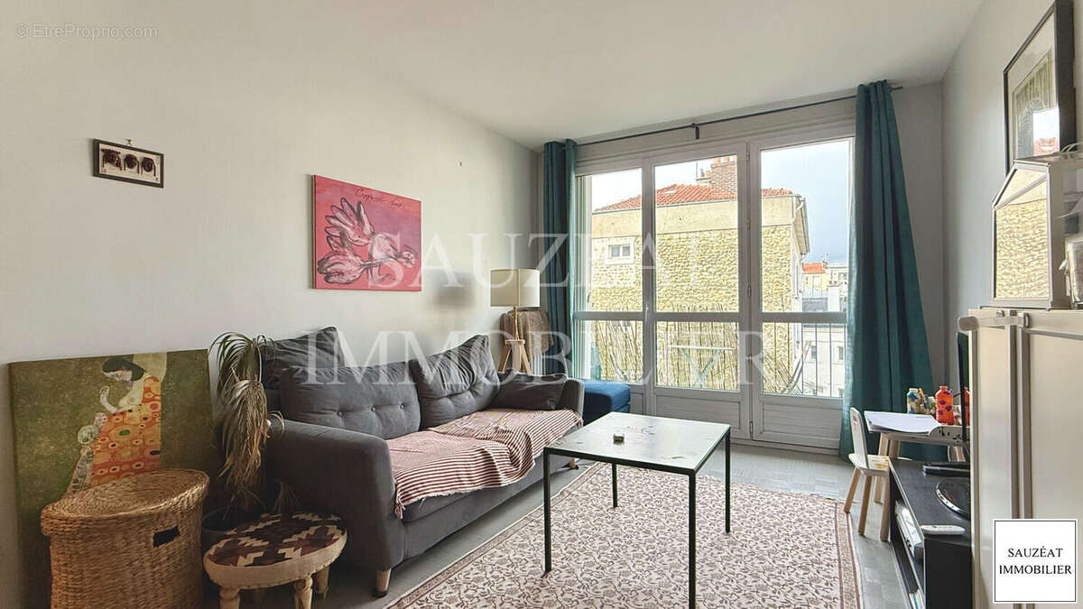 Appartement à MONTROUGE