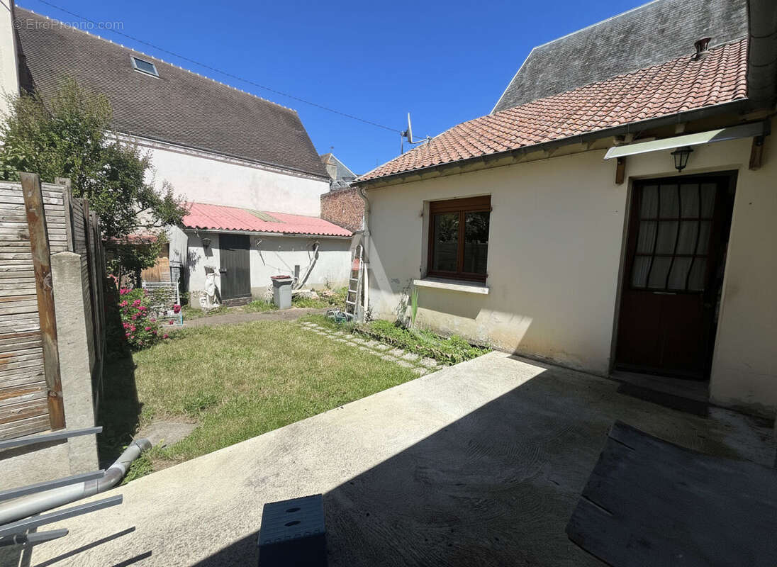 Maison à DOURDAN