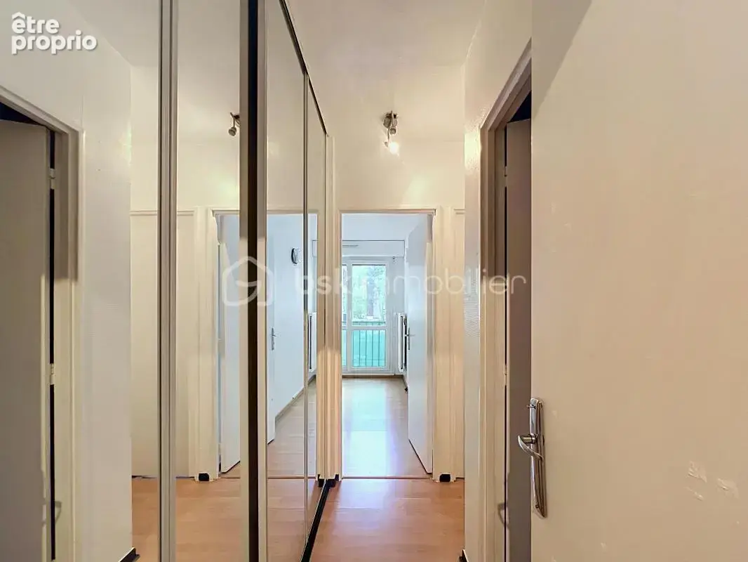 Appartement 4 pièces 75 m2 avec balcon, 2 parkings et cave –  Ris-Orangis - photo 6