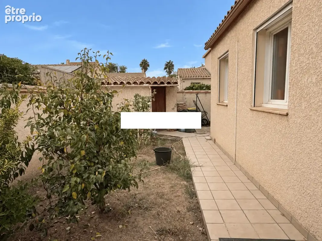 Maison 4 faces de plain-pied avec jardin, véranda et panneaux solaires - photo 18