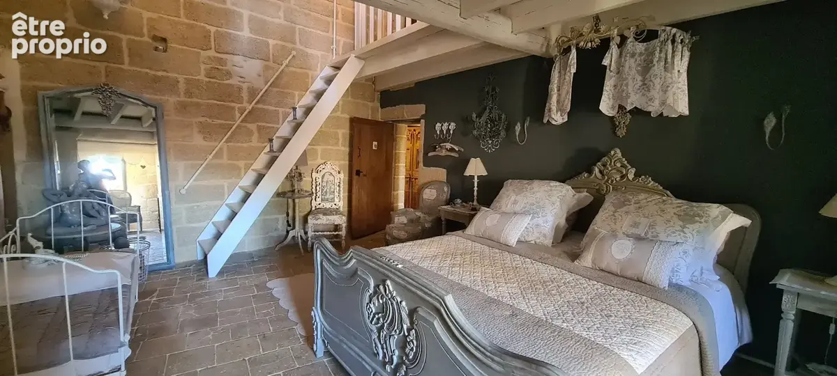 Propriete de caractere de 280m² - photo 19