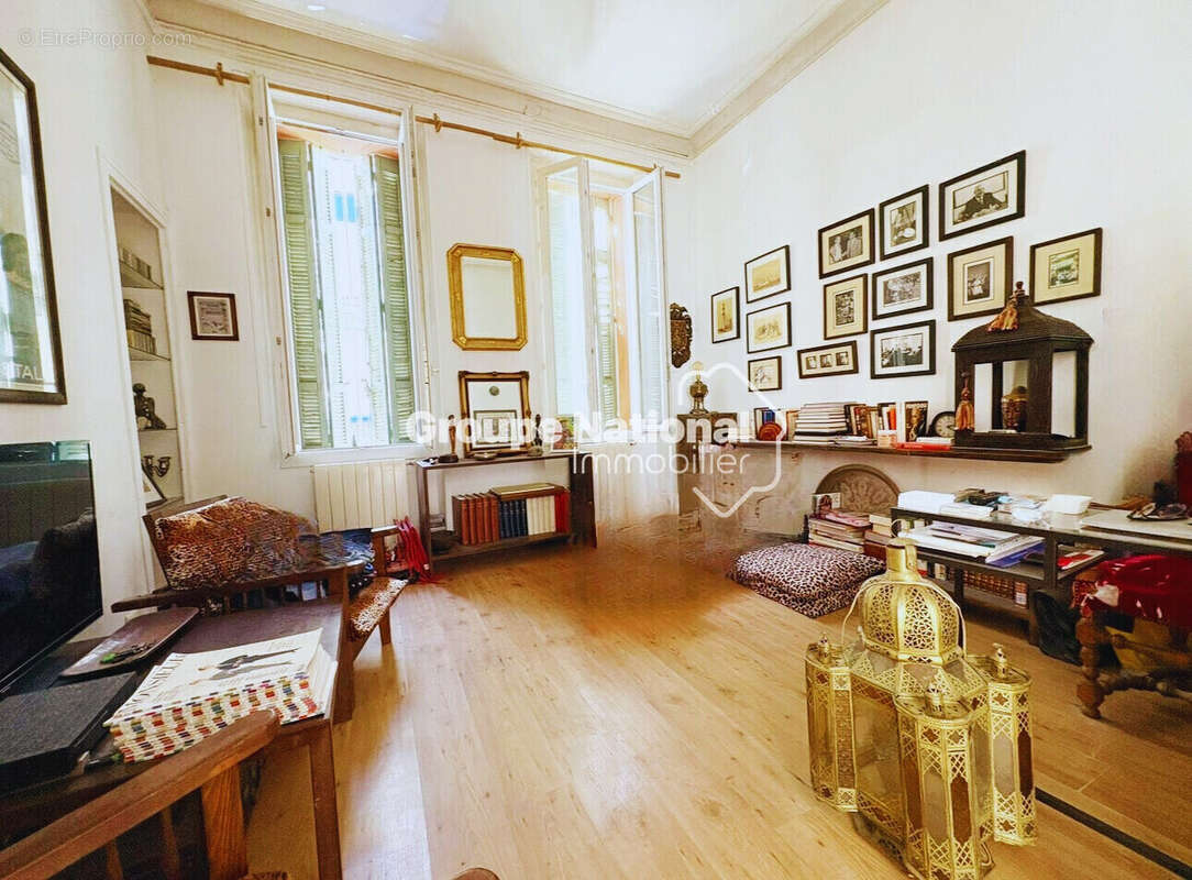 Appartement à SALON-DE-PROVENCE