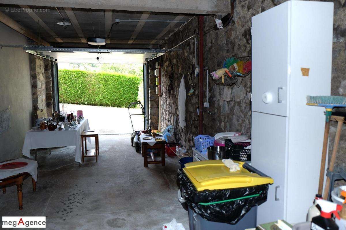 Maison à NAVES