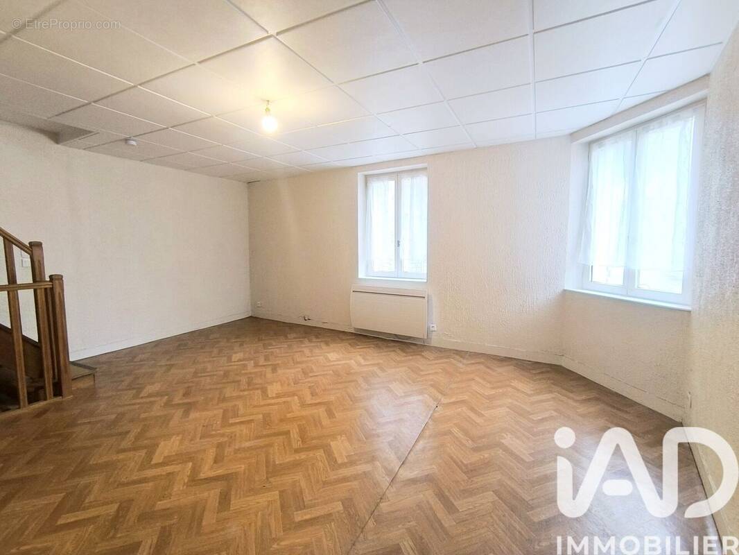 Photo 1 - Maison à USSY-SUR-MARNE