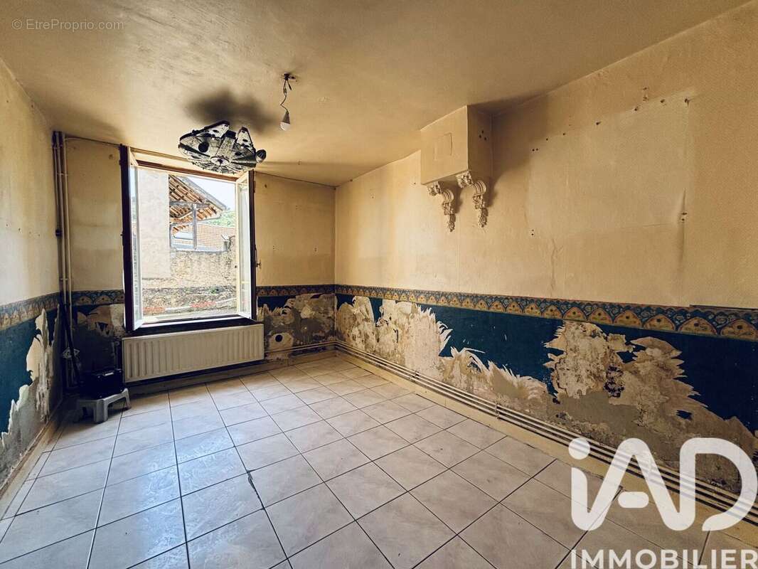 Photo 8 - Maison à ROZERIEULLES