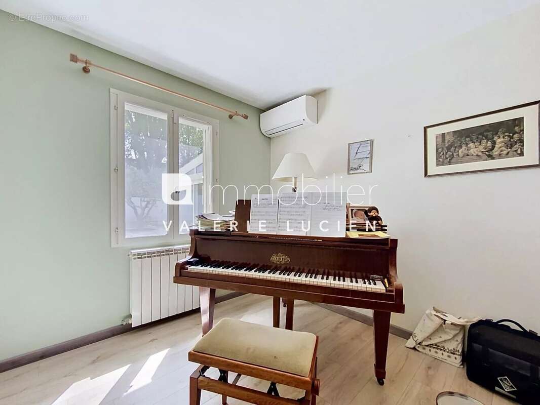 Maison à SAINT-REMY-DE-PROVENCE