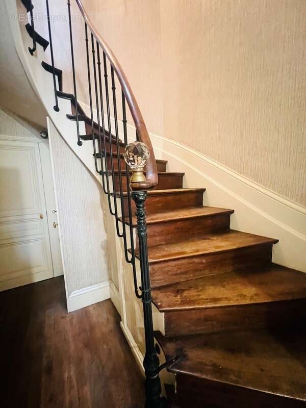 Maison à CHATELLERAULT