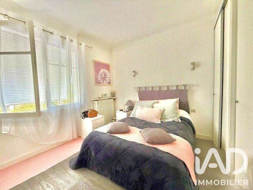 Maison 210 m² à La Tremblade  - photo 6