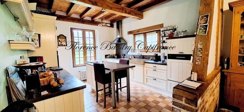 Maison à SAINT-ROMAIN-DE-COLBOSC