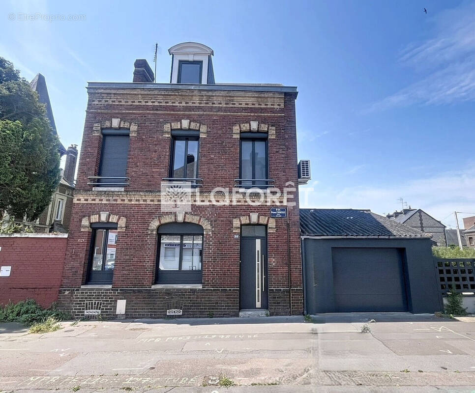 Maison à SOTTEVILLE-LES-ROUEN