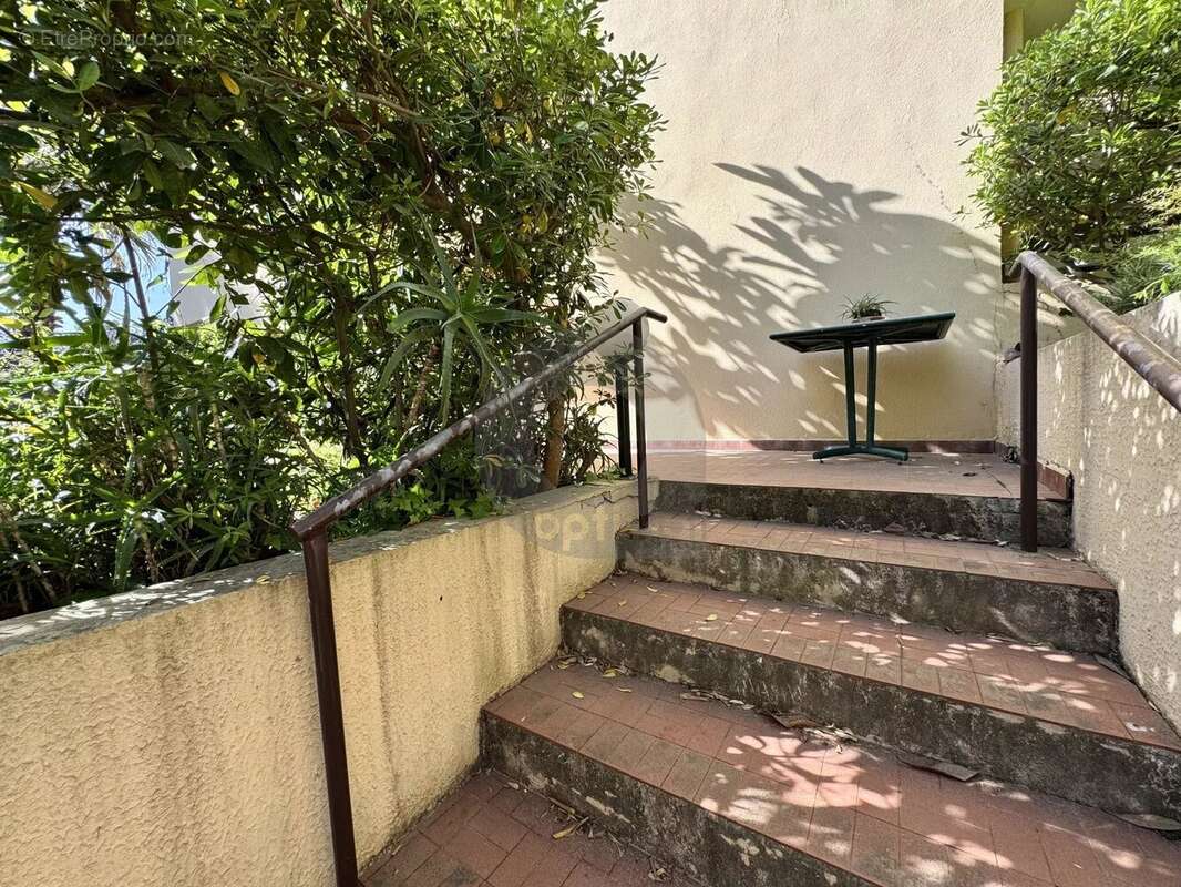 Appartement à ROQUEBRUNE-CAP-MARTIN