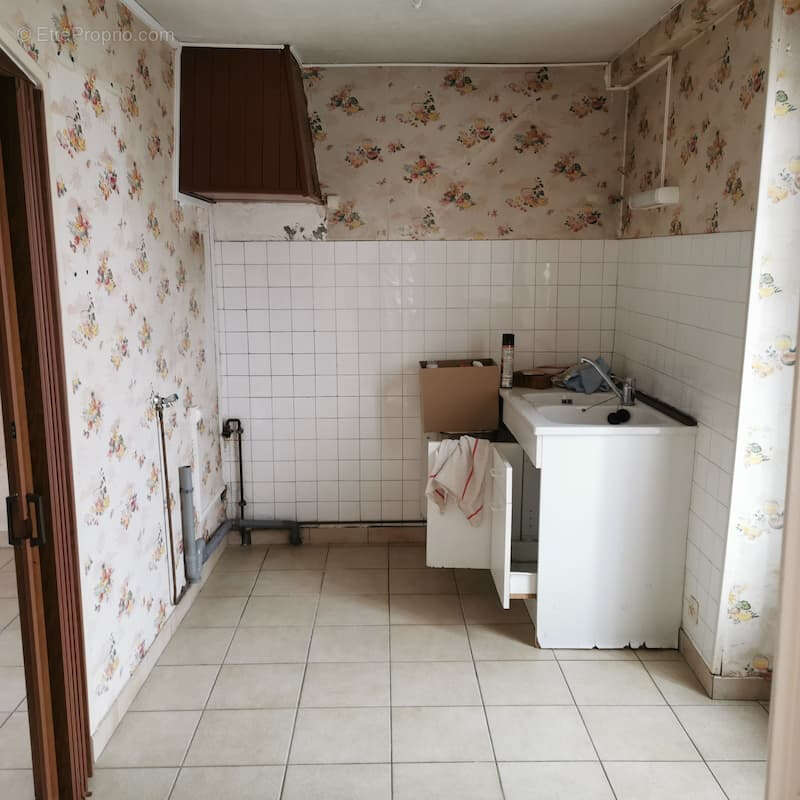 Maison à ECUISSES