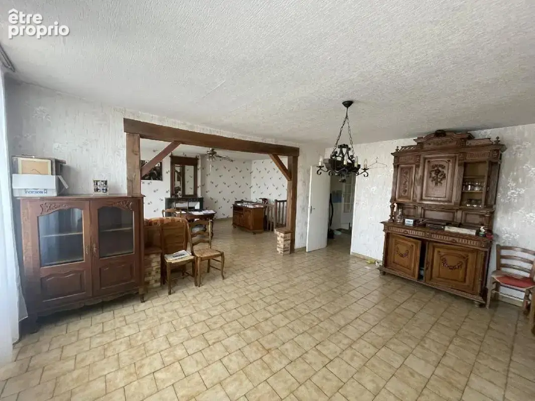 Maison 5 pièces 159 m² à vendre à Nogent-Le-Rotrou (28400) - photo 2