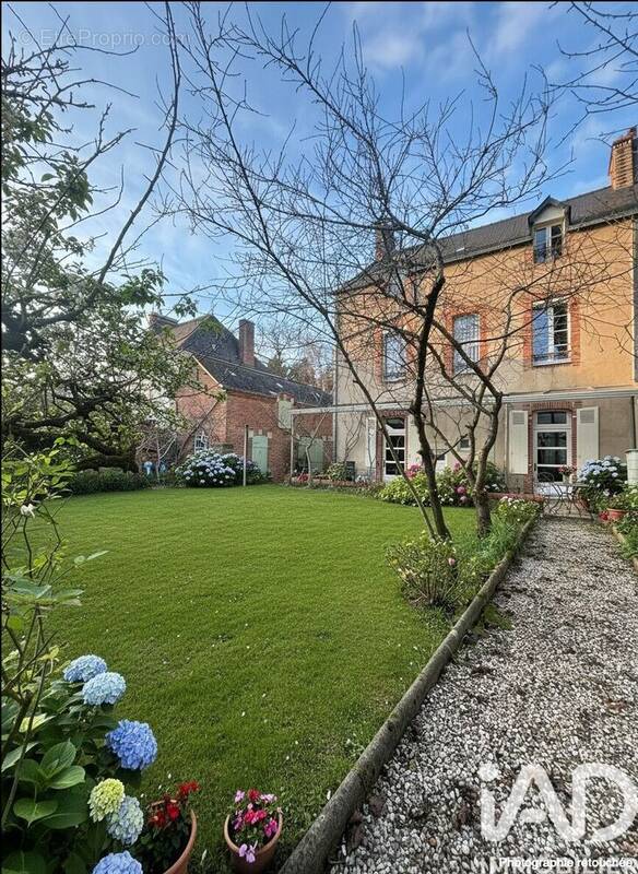 Photo 1 - Maison à EVRON