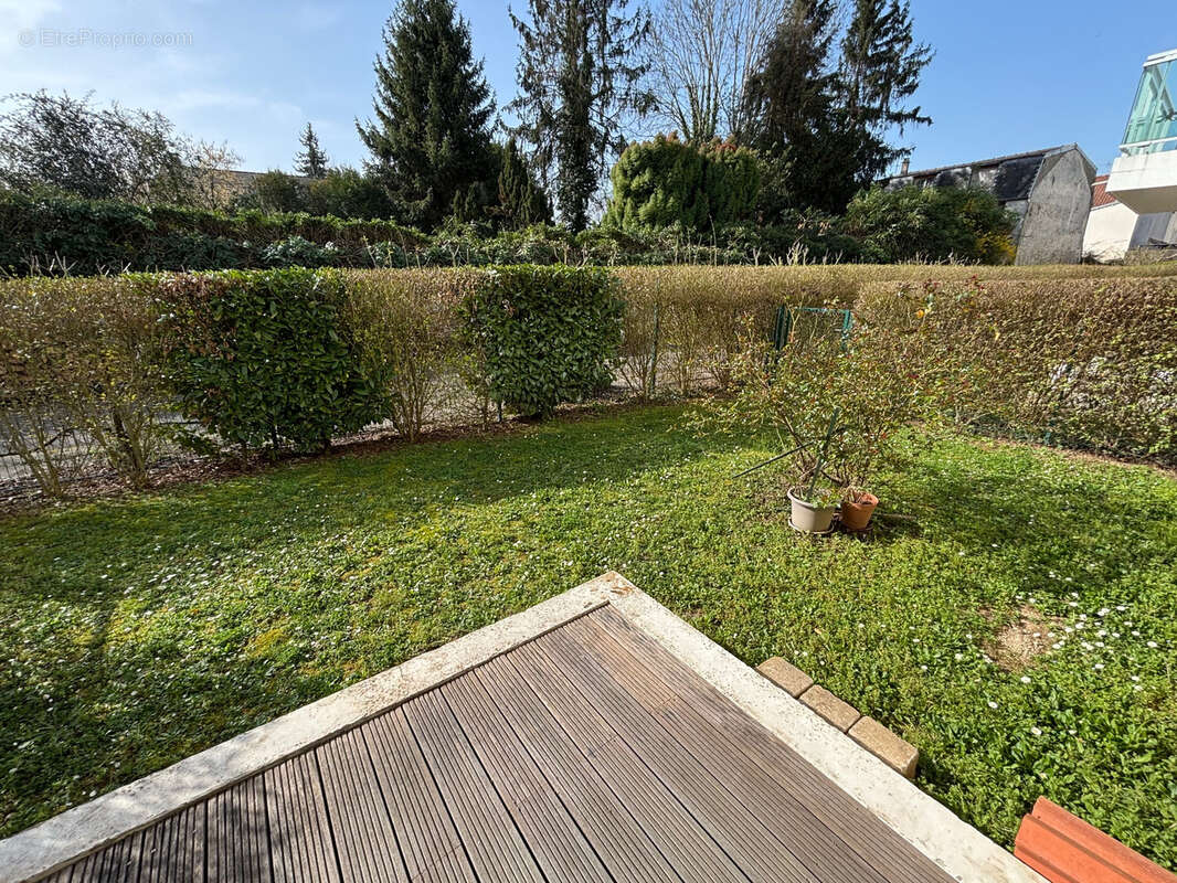 Appartement à MONTLIGNON