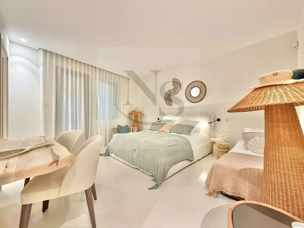 Maison à RAMATUELLE