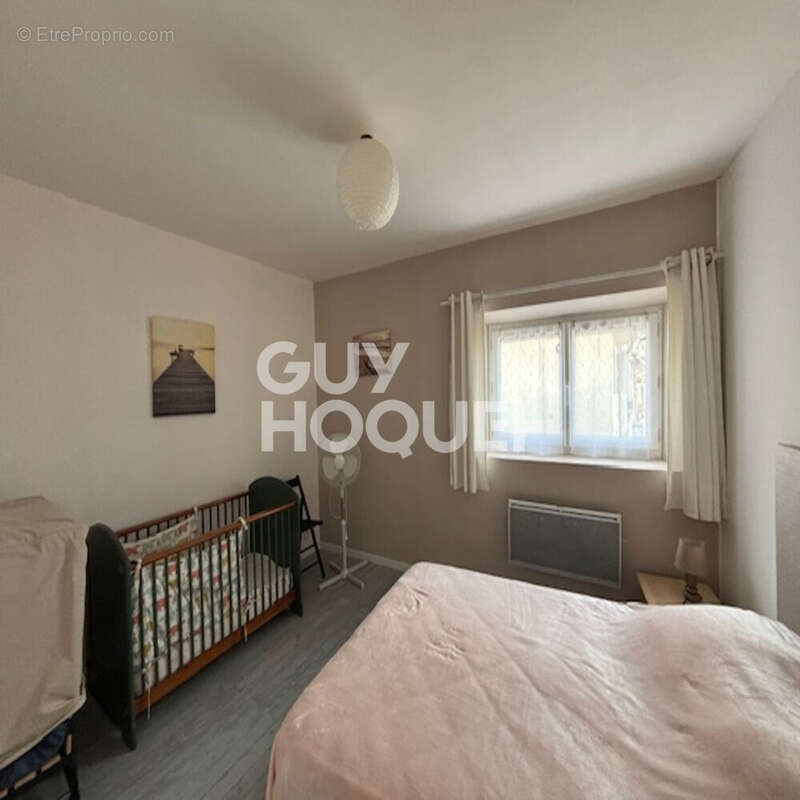 Appartement à COURSAN