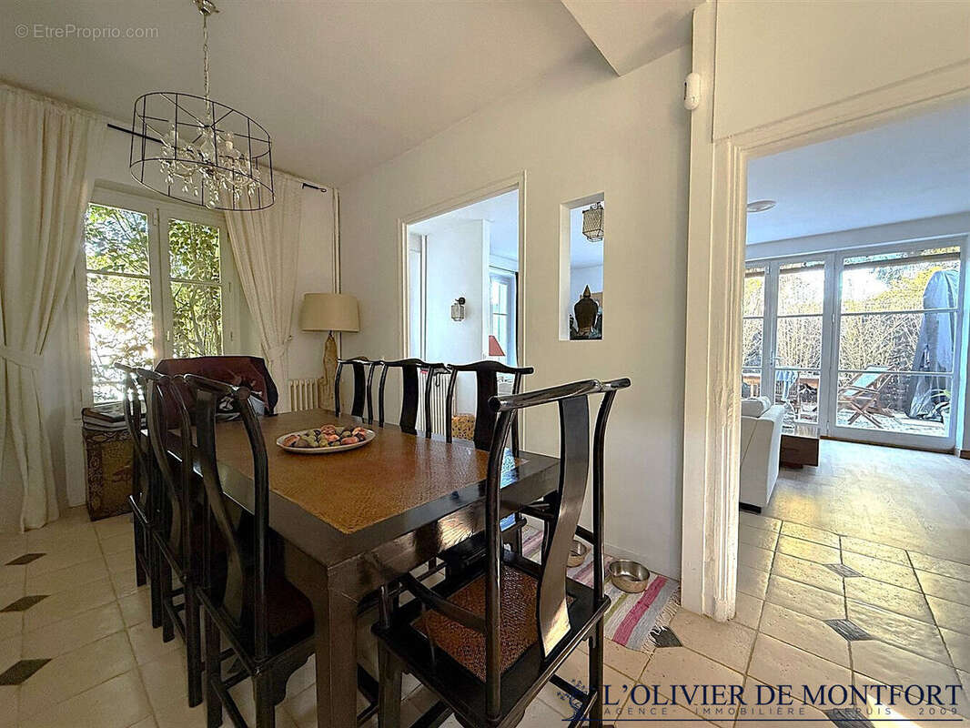 Maison à MONTFORT-L'AMAURY