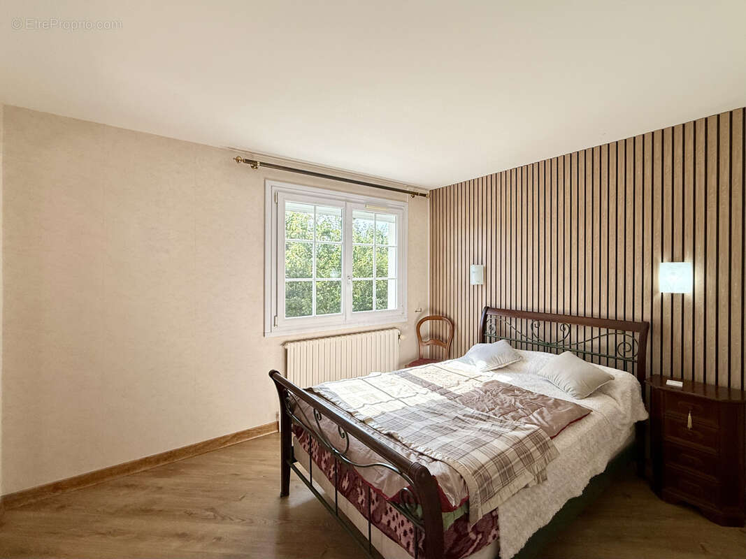 Maison à COULOMMIERS