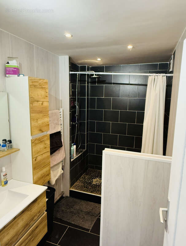 Appartement à LUNEL