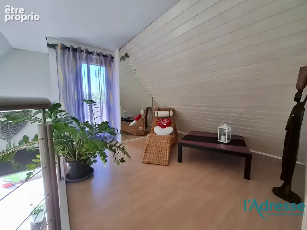 Maison 5 pièces avec piscine - photo 9